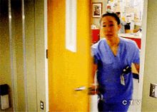 Greys Anatomy Cristina Yang GIF - Greys Anatomy Cristina Yang Get Up GIFs