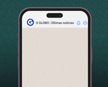a cell phone with o globo written on the top of it