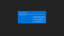 a blue screen with the words czas na przerwę written on it
