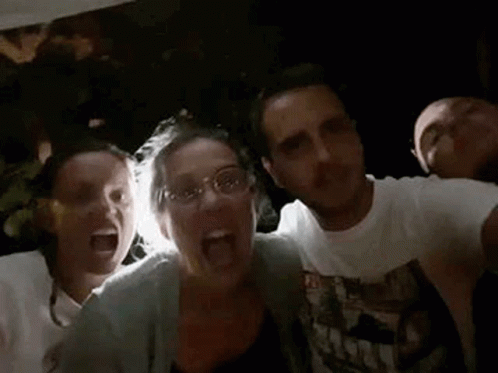 scream scary gif funny people