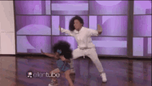 Mother Daughter Dance On Ellen GIF - Mother And Daughter Mother Daughter Mother Daughter Ellen GIFs