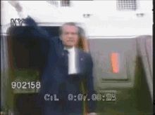 Nixon Happy GIF - Nixon Happy Peace GIFs