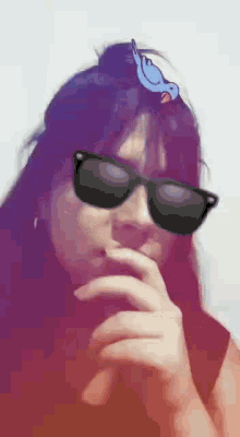 juli sp julieta ponce selfie pose shades