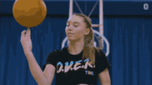 Paige Bueckers Basketball GIF - Paige Bueckers Basketball GIFs