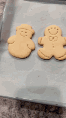 shark puppet baking gingerbread men cookies bake
