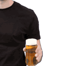 karlsberg beer pint pouring beer beer in a glass