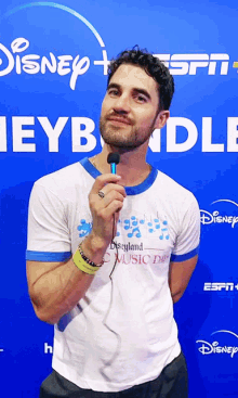 Darren Criss Mickey Mouse GIF - Darren Criss Mickey Mouse Oh Boy GIFs