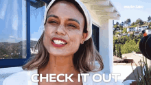 Check It Out Nathalie Kelley GIF - Check It Out Nathalie Kelley Marie Claire GIFs