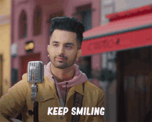 Keep Smiling Akull Tandon GIF - Keep Smiling Akull Tandon Universal Music India GIFs