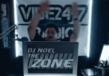 Noel Zone GIF