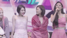 Jeongchaeng Jeongyeon GIF - Jeongchaeng Jeongyeon Chaeyoung GIFs