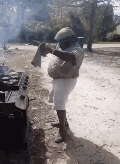 Grill Master Dancing GIF - Grill Master Dancing Grilling - Discover & Share  GIFs