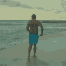 Running In The Beach Kevin Gates GIF - Running In The Beach Kevin Gates Kevingatestv GIFs