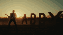 Performing Travis Denning GIF - Performing Travis Denning Abby Song GIFs