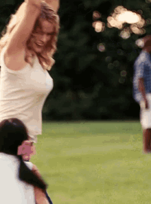 Alice Eve Sex And The City2 GIF - Alice Eve Sex And The City2 Blonde GIFs