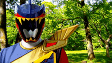Deathryuger Dino Charge Dark Ranger GIF - Deathryuger Dino Charge Dark Ranger Zyuden Sentai Kyoryuger GIFs