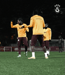 Sacha Boey Cedric Bakambu GIF - Sacha Boey Cedric Bakambu Galatasaray GIFs