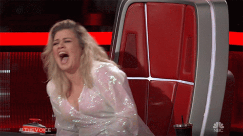 Laughing Kelly Clarkson GIF - Laughing Kelly Clarkson The Voice - Discover  & Share GIFs