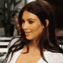 Surpreso Kimkardashian Impressionada GIF - Suprised Kim Kardashian Impressed GIFs