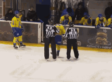 Garet_hunt Ice Hockey GIF