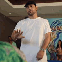 Scooter Braun Justin Bieber Drake Dj Khaled Popstar Nicki Minaj Anaconda Sex GIF