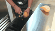 Peeling Peeler GIF - Peeling Peeler Sweet Potato GIFs