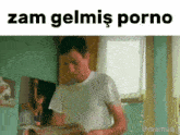 Kemal Sunal Porno Zam Porno GIF - Kemal Sunal Porno Zam Porno Zam Gelmiş Porno GIFs