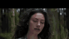 Phoebe Tonkin GIF