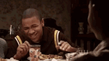 Everybody Hates Chris Laughing Hysterically GIF - Everybody Hates Chris Laughing Hysterically Clapping GIFs