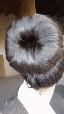 Bun Donut GIF - Bun Donut Hairstyle GIFs