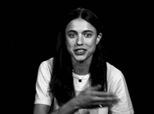 Margaret Qualley Direction GIF - Margaret Qualley Direction Hand GIFs