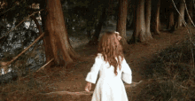 Into The Woods Claire Ryann Crosby GIF - Into The Woods Claire Ryann Crosby Claire And The Crosbys GIFs