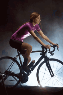 Bicycle Clothing Personal Protective Equipment GIF - Bicycle Clothing Personal Protective Equipment Clothing GIFs