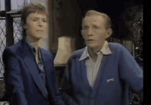 David Bowie Bing Crosby GIF - David Bowie Bing Crosby Little Drummer Boy GIFs