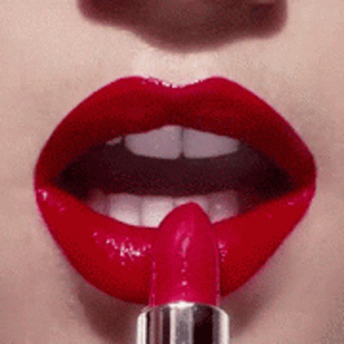 lipstick.gif