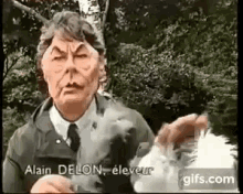 Les Guignols De L'Info GIF - Guignols Alain Delon éleveur GIFs