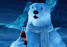 Maïa Hamilton ⨳ Il est important de croire à nos rêves  Polar-bear-coca-cola