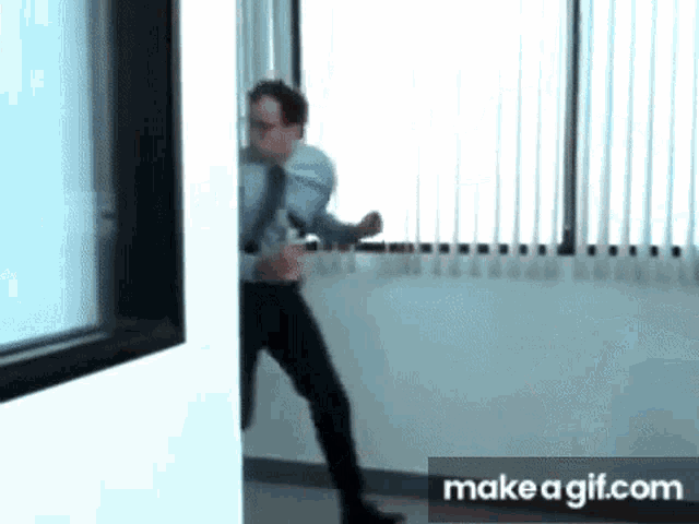 Terry Tate Office Linebacker GIF - Terry Tate Office Linebacker Tackle -  Discover & Share GIFs