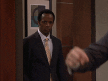 Himym How I Met Your Mother GIF - Himym How I Met Your Mother Artillery Arthur GIFs
