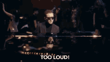 Too Loud Be Quiet GIF - Too Loud Be Quiet Hungry GIFs