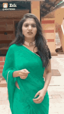 Sexy Bhabhi Ji GIF - Sexy Bhabhi Ji Saree Poses GIFs
