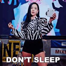 Dont Sleep Jisoo GIF - Dont Sleep Jisoo Kim Ji Soo GIFs