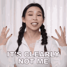 Its Clearly Not Me Tina Yong GIF - Its Clearly Not Me Tina Yong Its Definitely Not Me GIFs