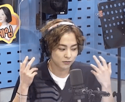 did you know? 👀 xiumin has hand synchronization >.< #xiumin