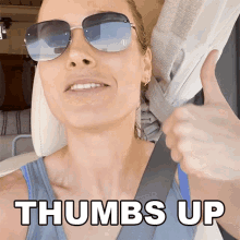 Thumbs Up Brie Larson GIF - Thumbs Up Brie Larson Good Job GIFs