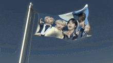 Valrani Hyunlixminsung Flag GIF - Valrani Hyunlixminsung Flag Minsunghyunlix GIFs