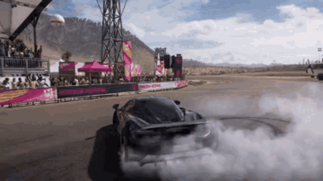 forza-horizon5-mclaren765lt.gif