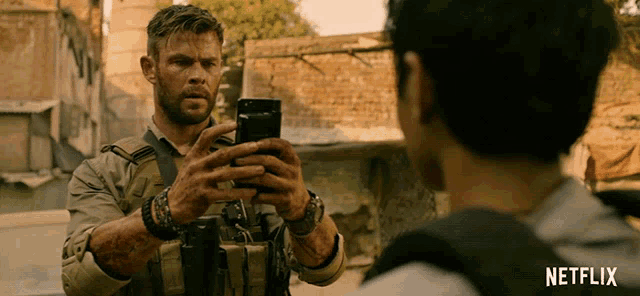 Chris Hemsworth e diretores de Guerra Infinita farão ação da Netflix -  30/08/2018 - UOL Entretenimento