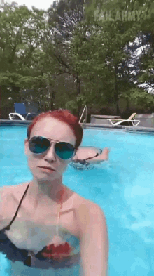 Handstand Pool GIF - Handstand Pool Fail GIFs