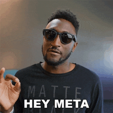 Hey Meta Take A Picture Marques Brownlee GIF - Hey Meta Take A Picture Marques Brownlee Voice Command GIFs